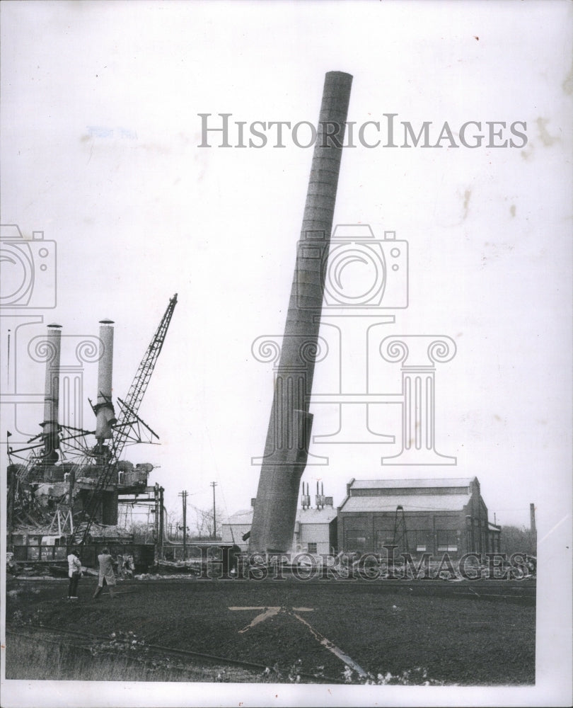 1958 Press Photo Demolishing 200 Foot Stack