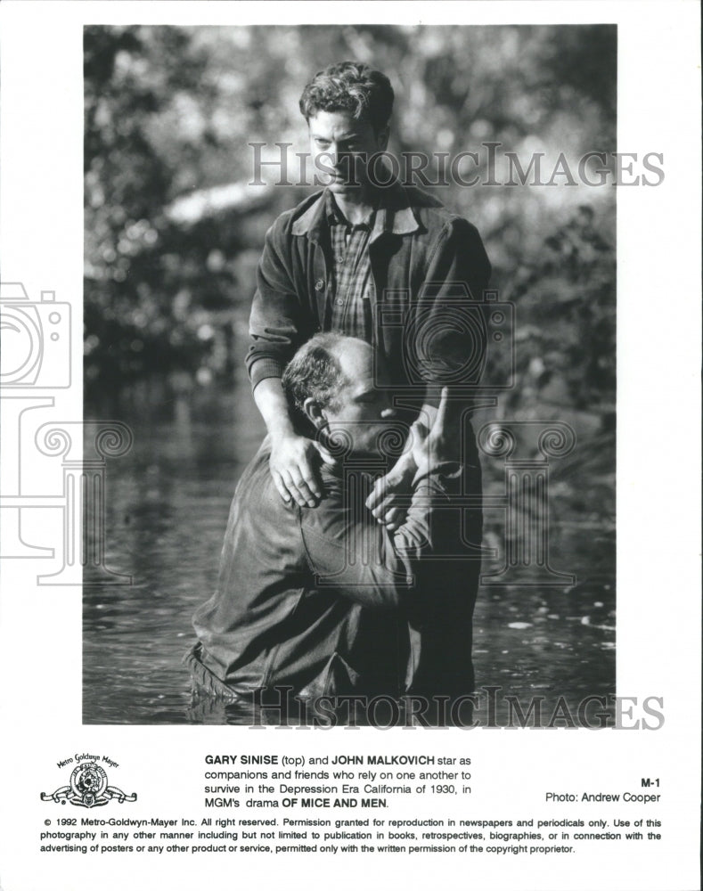 1992 Press Photo Gary Sinise John Gavin Malkovich