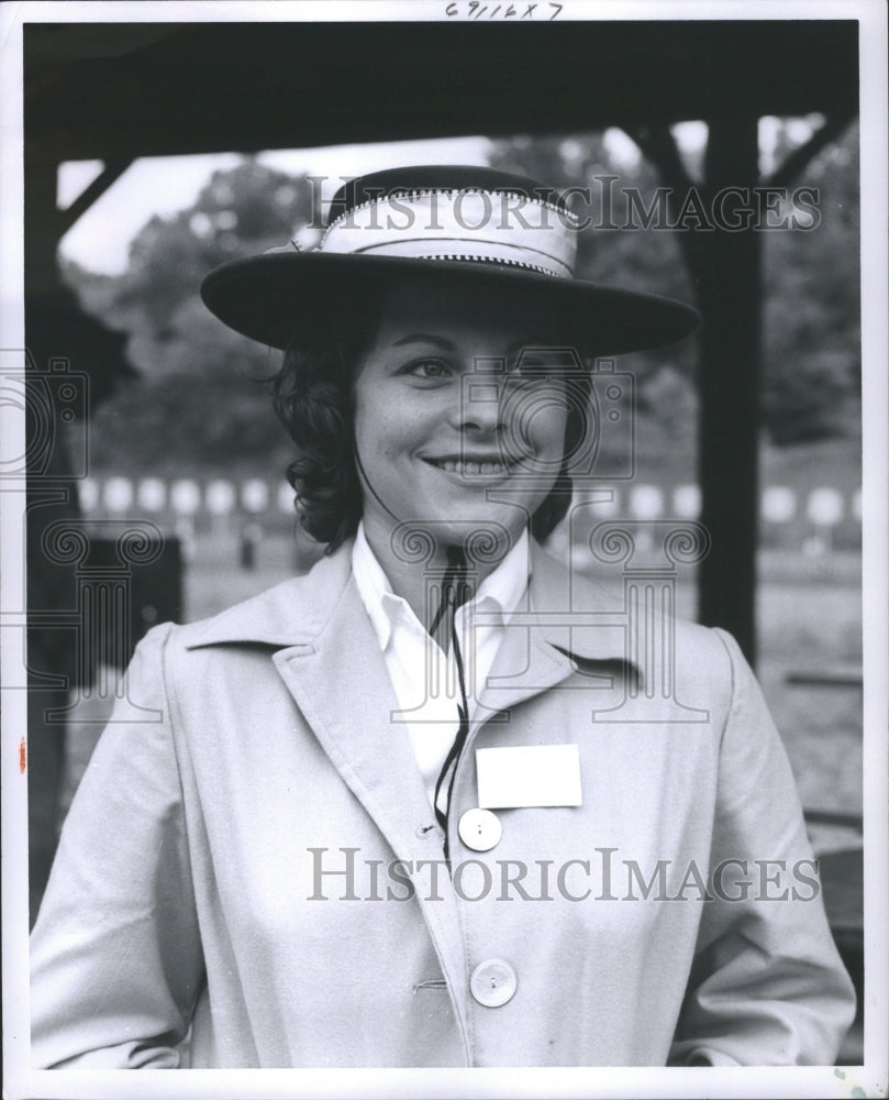 1961 Press Photo Detective Investigator Police