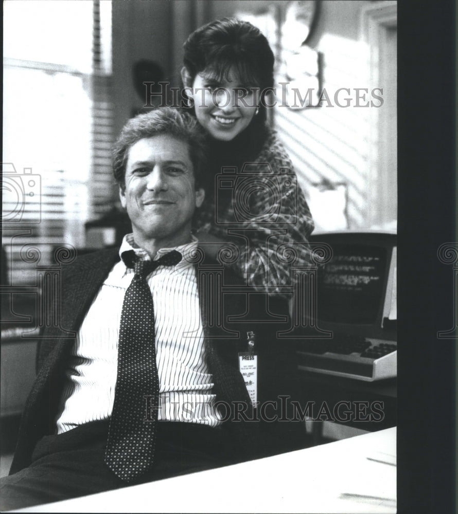 1987 Michael Murphy And Wendy Crewson &quot;Hard Copy&quot; Press Photo