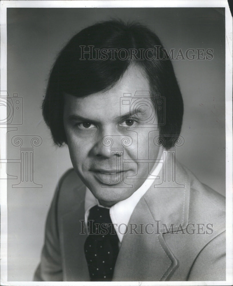 1981 Press Photo TV Host Jerry Stanecki