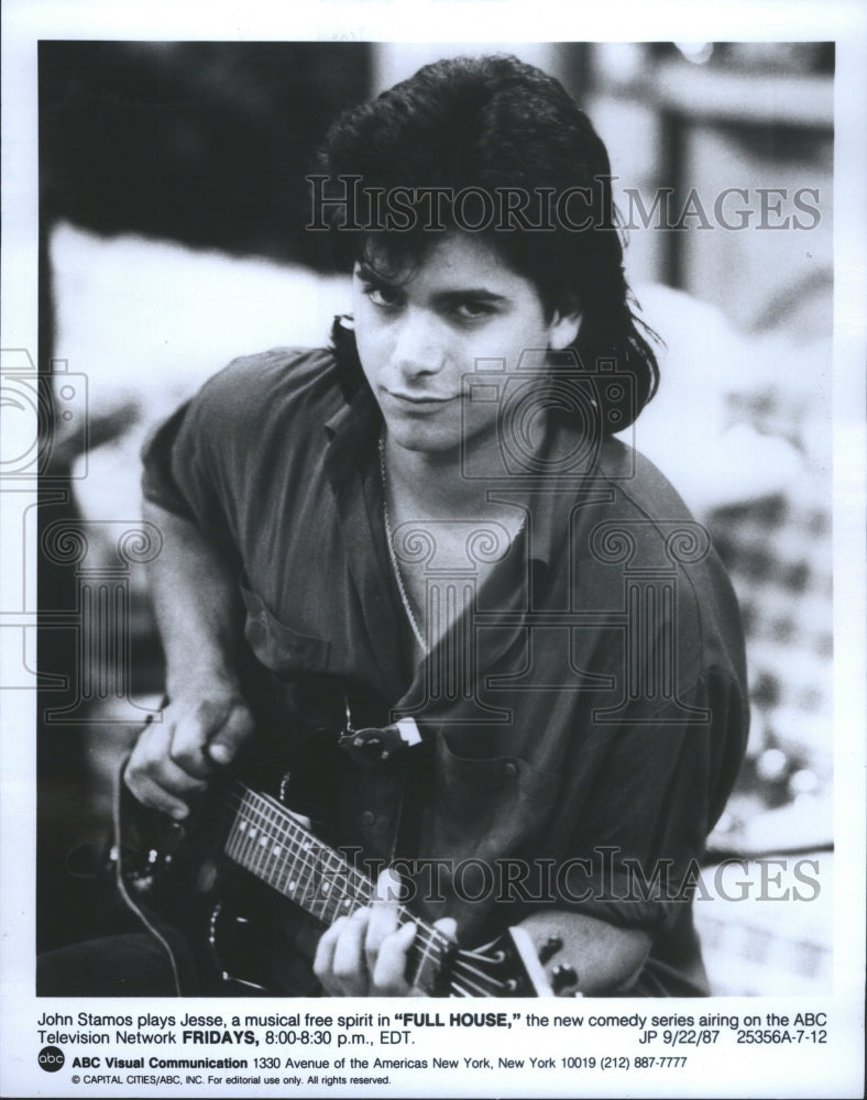 1995 Press Photo John Stanmos actor