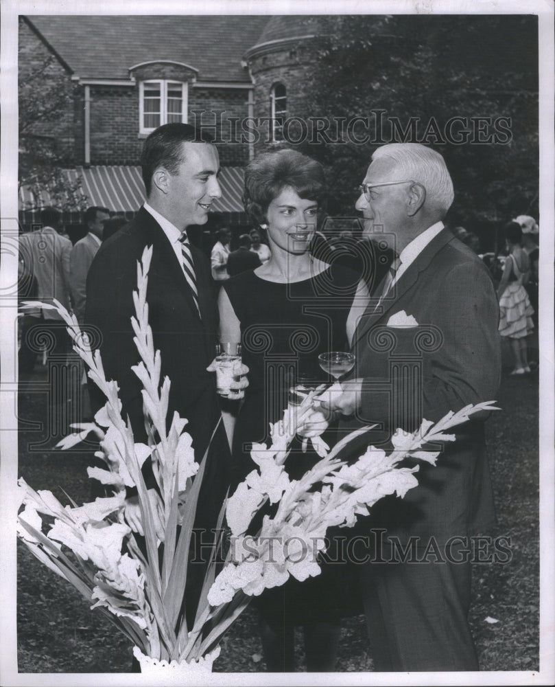 1962 Press Photo Mr &amp; Mrs Peter Stalker &amp; Hugh Stalker