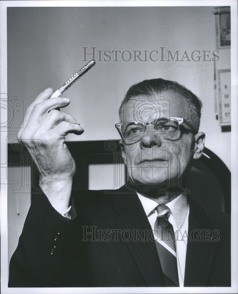 1966 Press Photo Mike Stappy Inventor