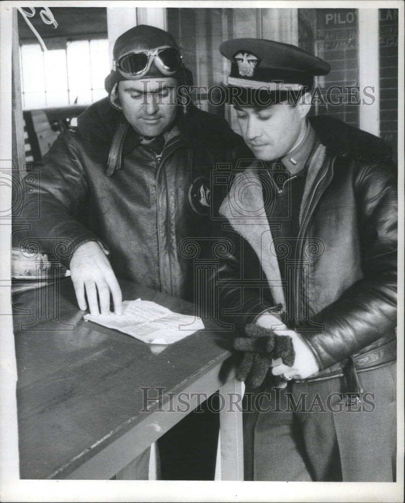 1935 Press Photo Donald Stace James Lee US Navy