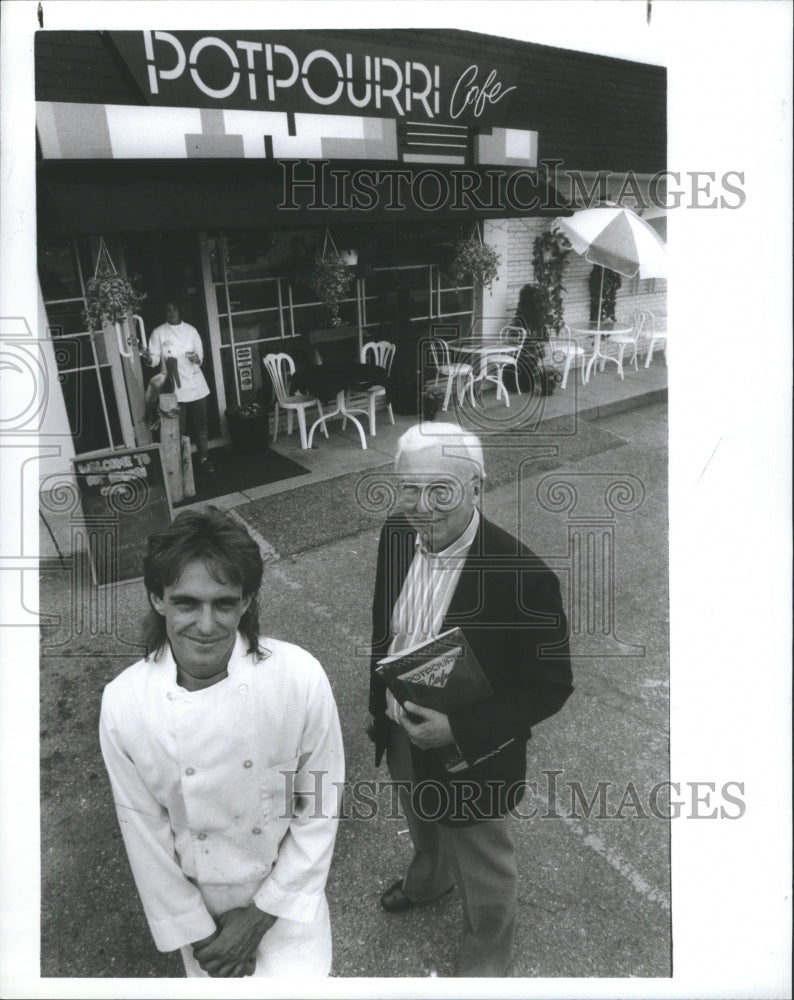 1989 Press Photo Farmington Hills Potpourri Cafe MI