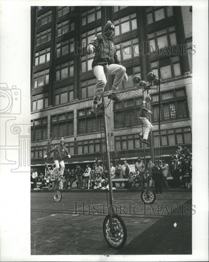 1981 Press Photo Saint Patrick Day Parade Detroit