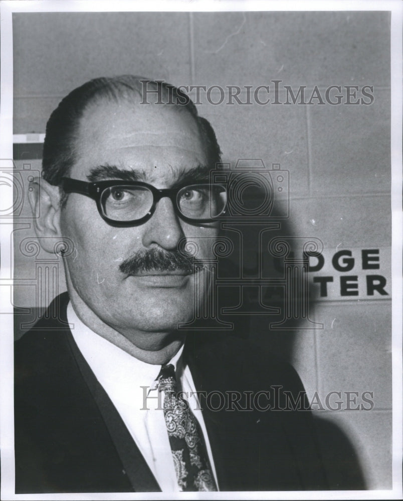 1967 Press Photo Philip Rowston Defense Attorney