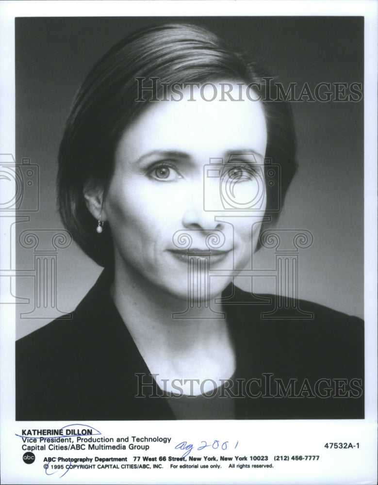 2001 Press Photo Katherine Dillon ABC Multimedia Group