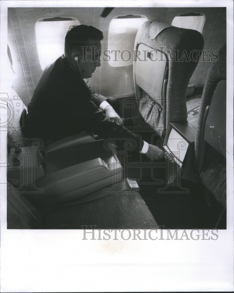 1964 Press Photo Person Electronic Equipment Television