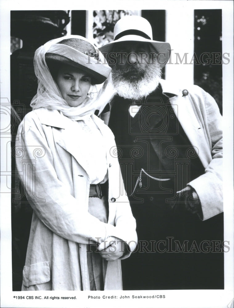 1994 Press Photo Donald Sutherland Diane Lane Veteran