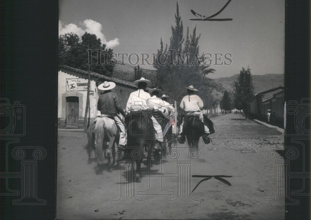 1947 Press Photo Autlon Hot Lands Delegates