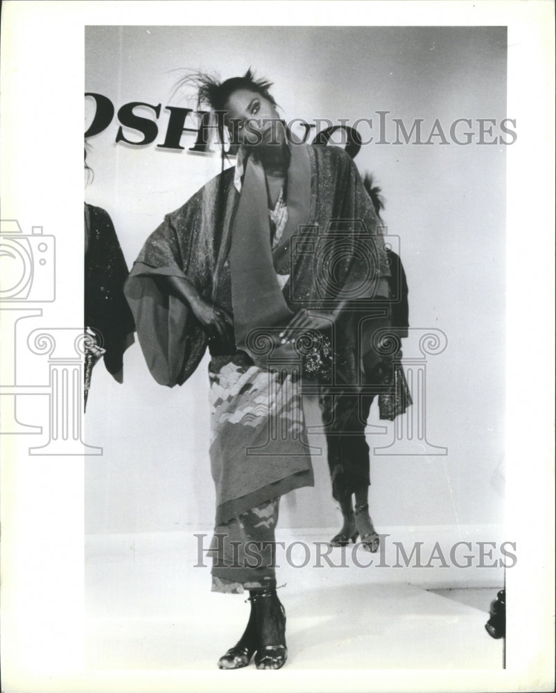 1983 Press Photo Hiroko Koshino Fashion Women Paris