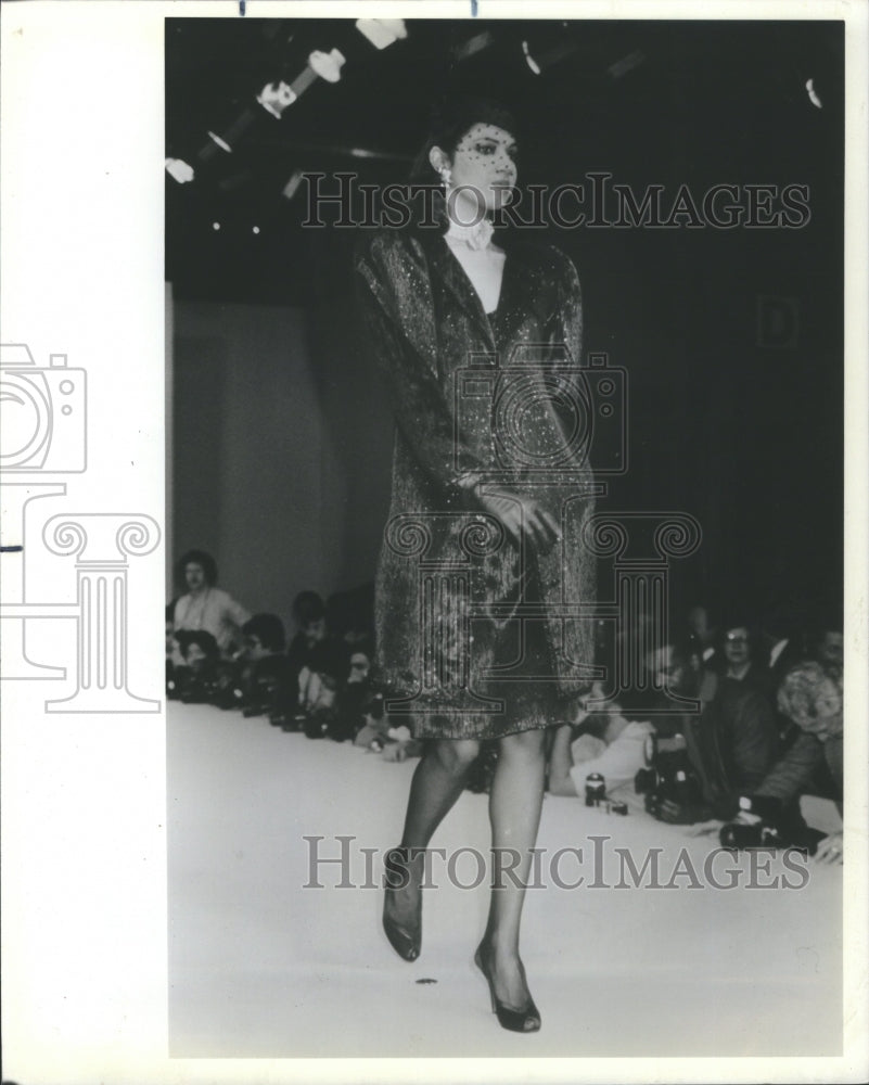 1983 Press Photo Emanuel Ungaro Style Fashion Style