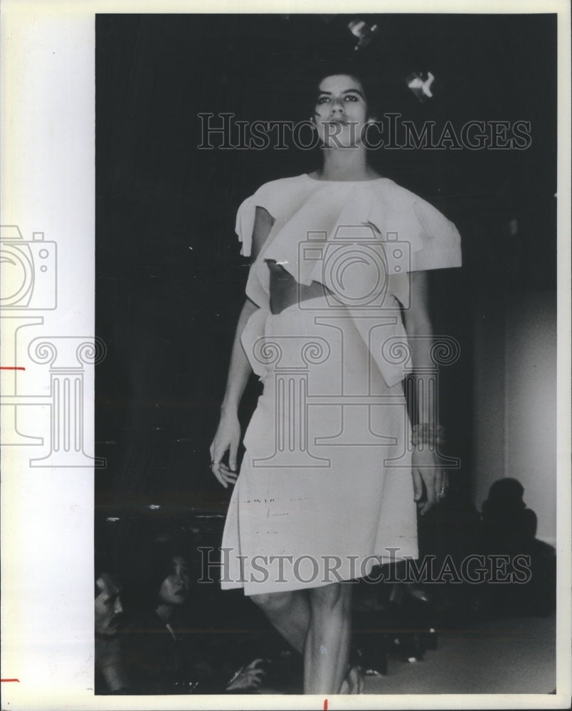 1983 Press Photo Karl Lagerfeld Designs