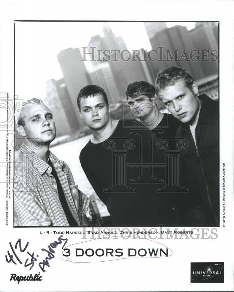 Press Photo 3 Doors Down (Band)