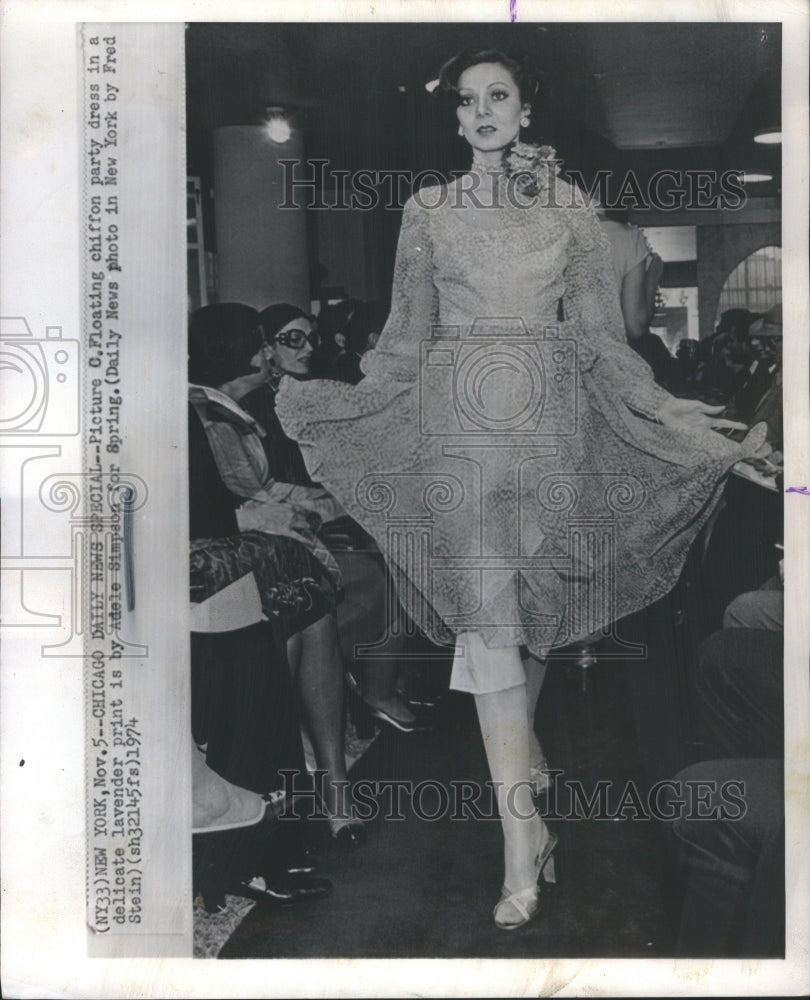 1974 Press Photo Adele Simpson&#39;s Creation for Spring