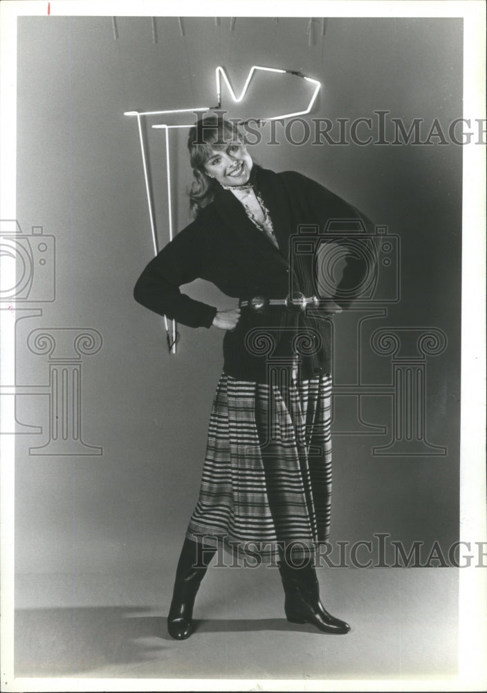 1982 Press Photo I. Magnin Outfit