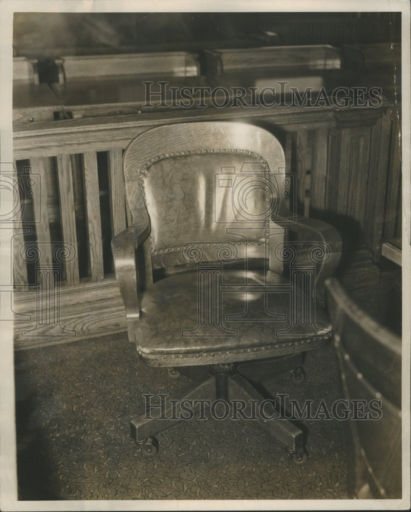 1939 Press Photo Councilwoman Eugene Chair.