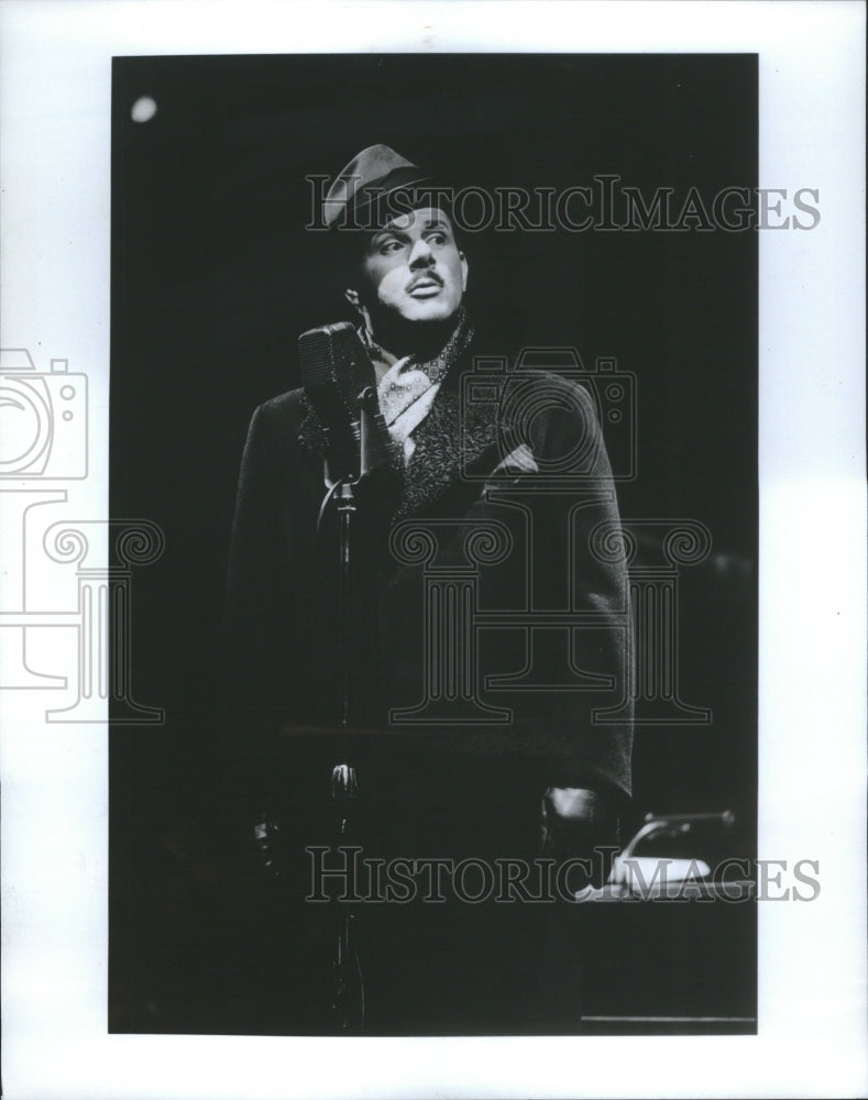 1985 Press Photo Colin Stinton in &quot;The Water Engine&quot;