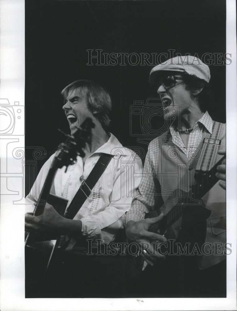 1977 Press Photo Actors Will Porter and Steven Kampmann