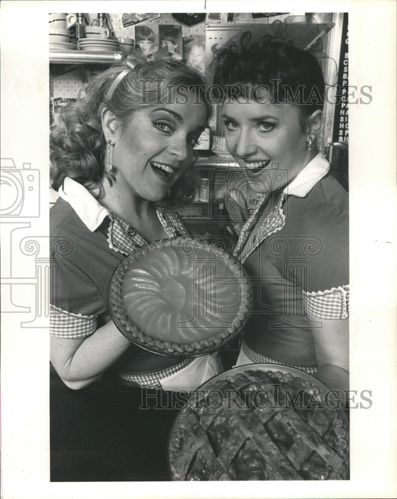 Press Photo Corn pone Margarine Cooking oil