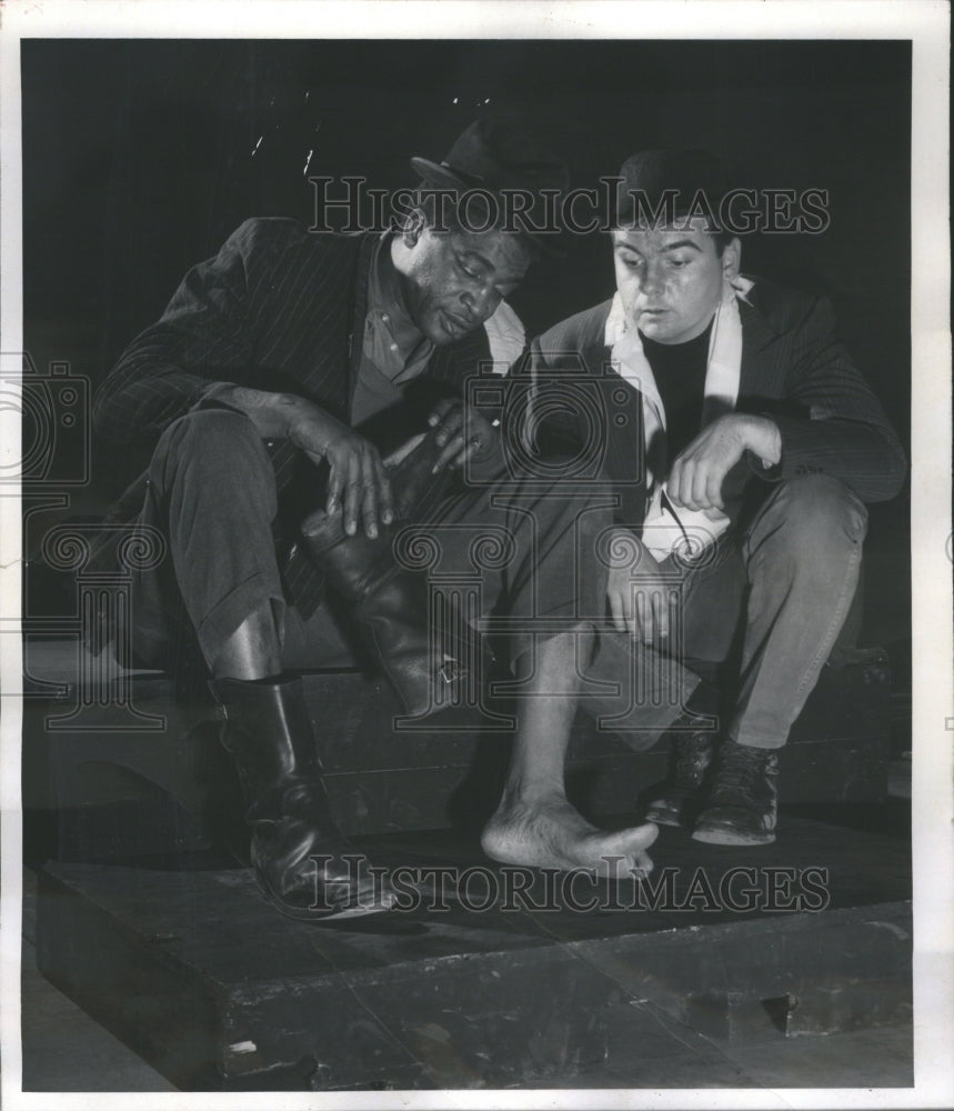 1965 Press Photo Jack Carroll Assembly Progressive Cons