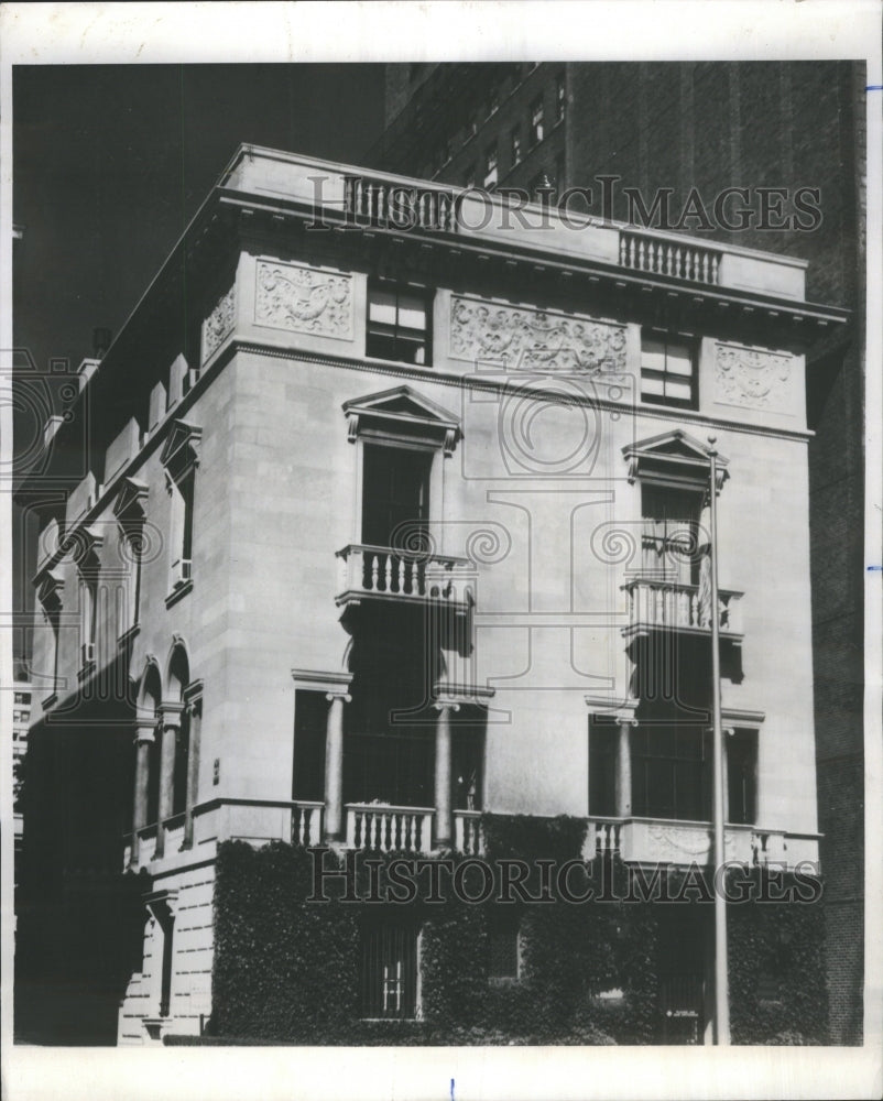 1974 The Polish Consulate Of Chicago Press Photo