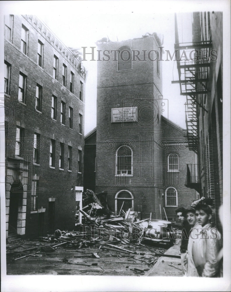 1955 Press Photo Wreckage Steeple North Church Tower