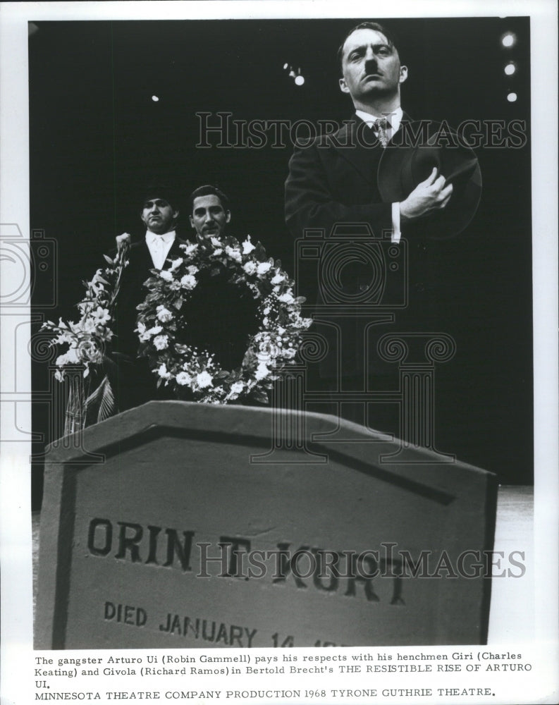 1968 Press Photo Gangster Arturo Henchmen Giri Resistab