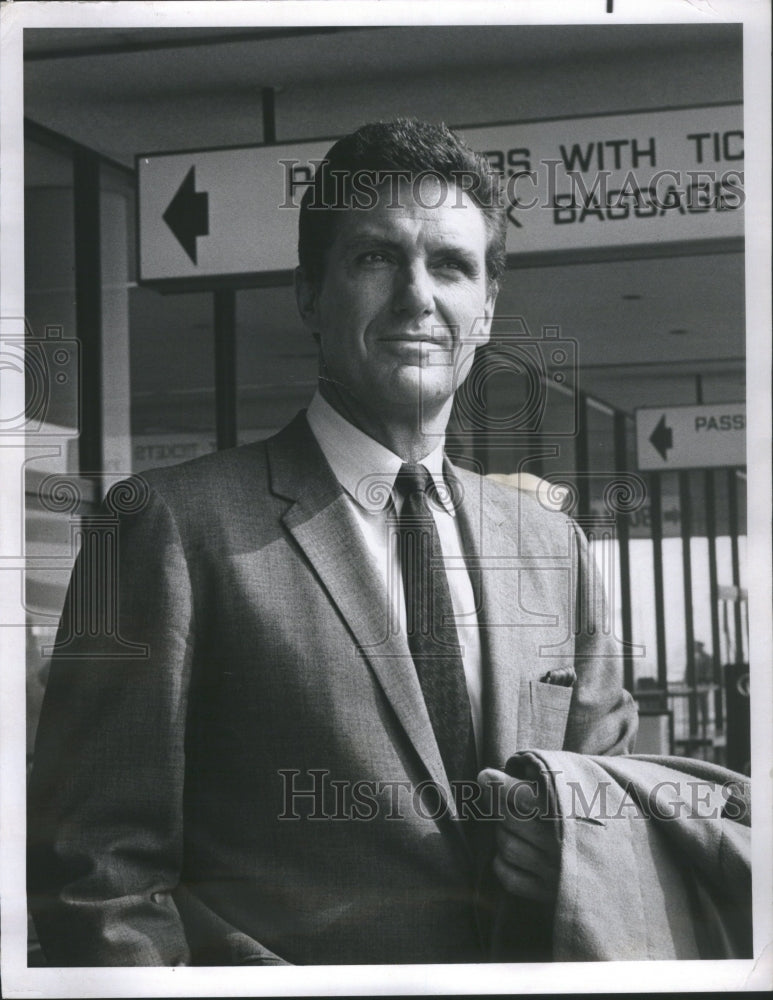 1974 Press Photo Robert Stack