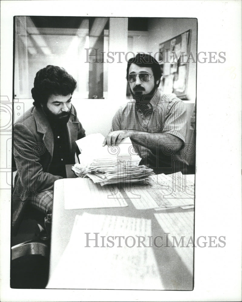 1980 Press Photo Norm Sinclair Fred Girard News Writer