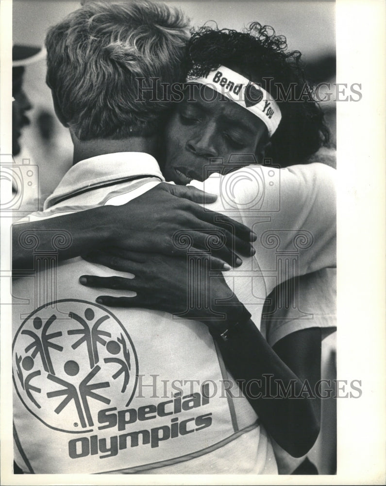 1987 Press Photo Special Olympics South Bend Track