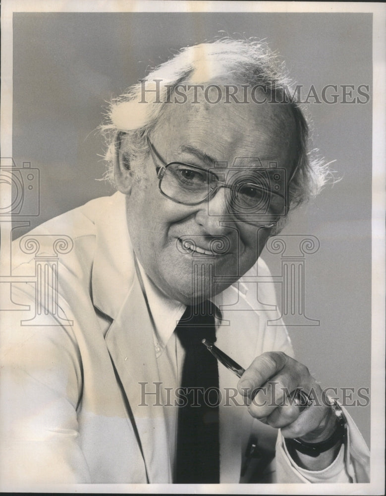 1975 Bernard Hughes,actor. - Historic Images