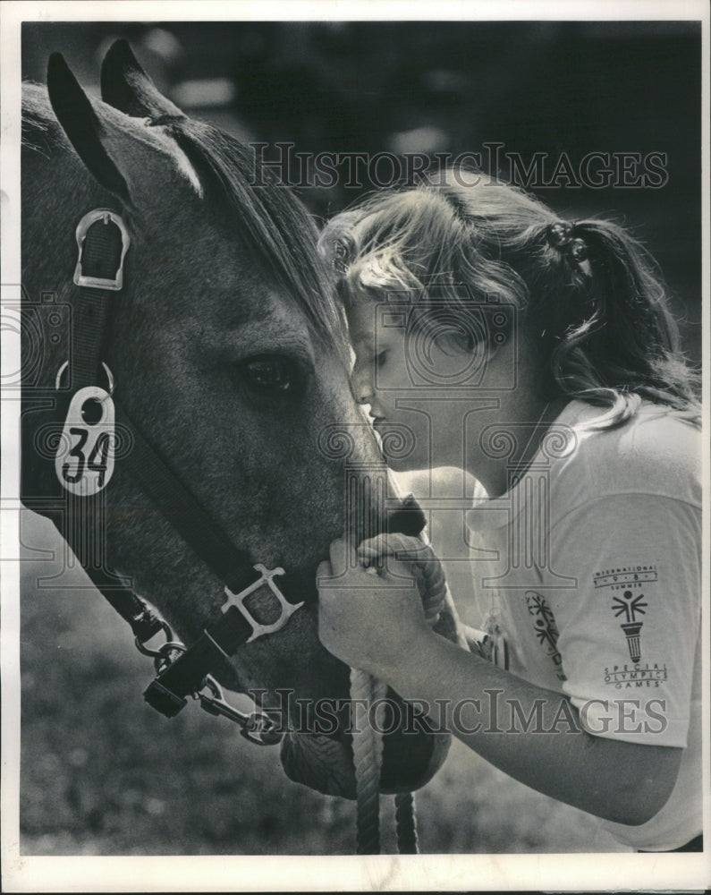 1987 Press Photo Horse Riding Bike Olympic Bike Riding