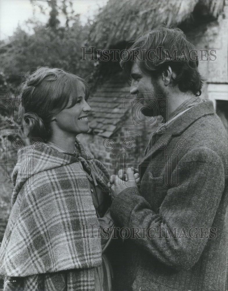 1971 Julie Christie and Alan Bates - Historic Images