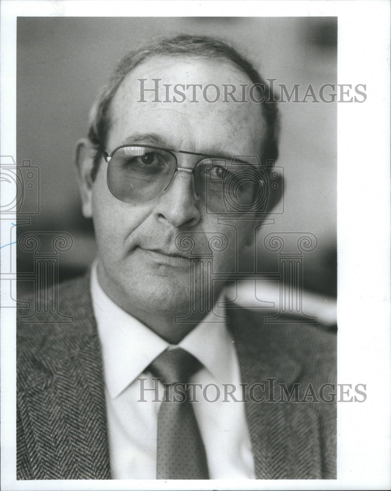 1987 Press Photo Jay Berman Catholic Spokesman Arch