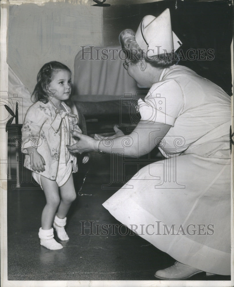 1945 Polio See Rex White Kathleen Kemper - Historic Images