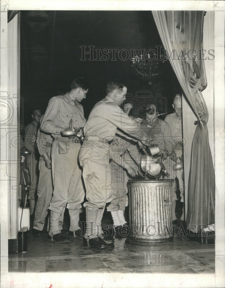 1942 Soldiers Stevens Hotel Utensils Can - Historic Images