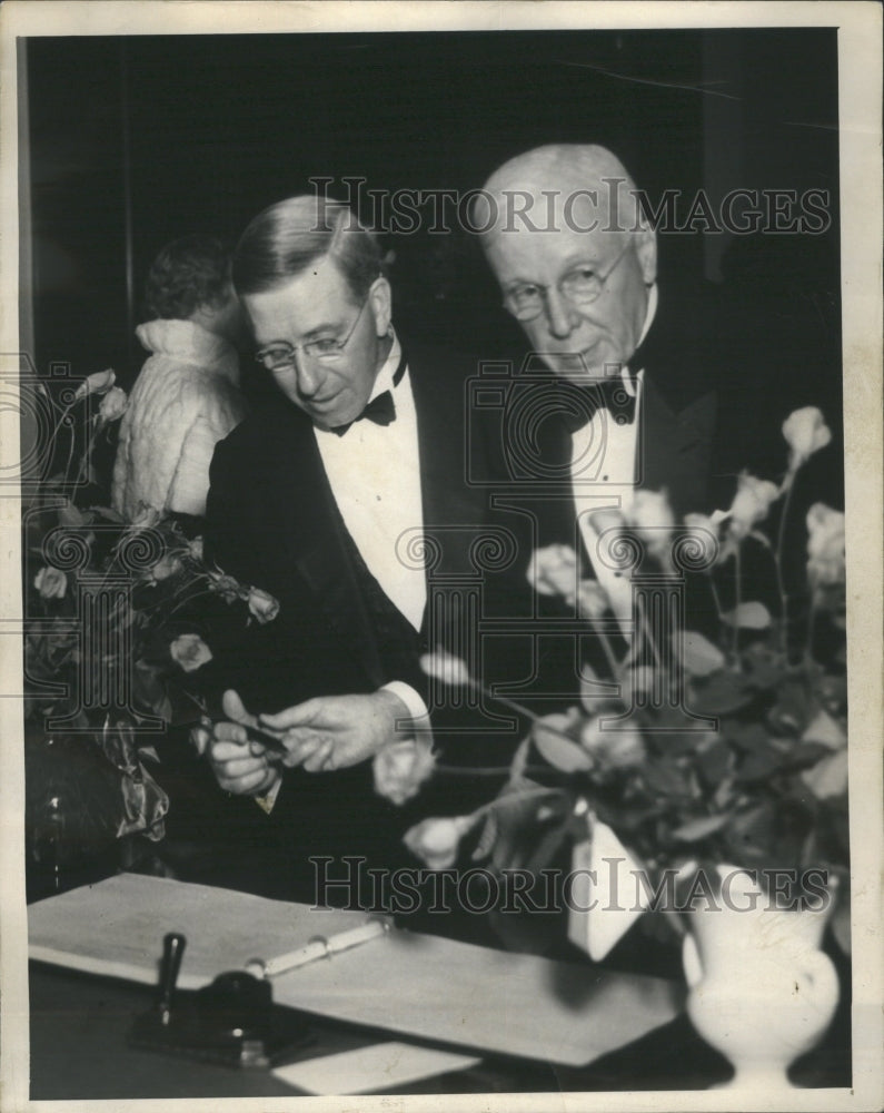 1956 Press Photo Williams E Scripps Edger B Whiteout