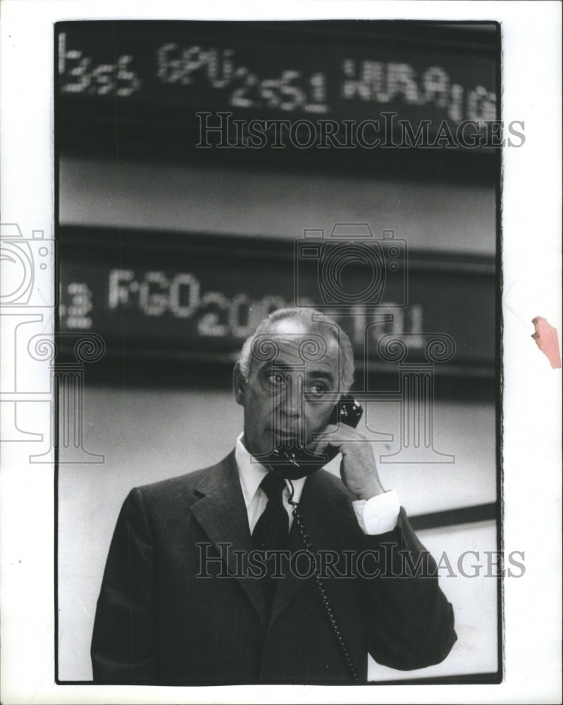 1981 Press Photo John G.Martin Bank Executive