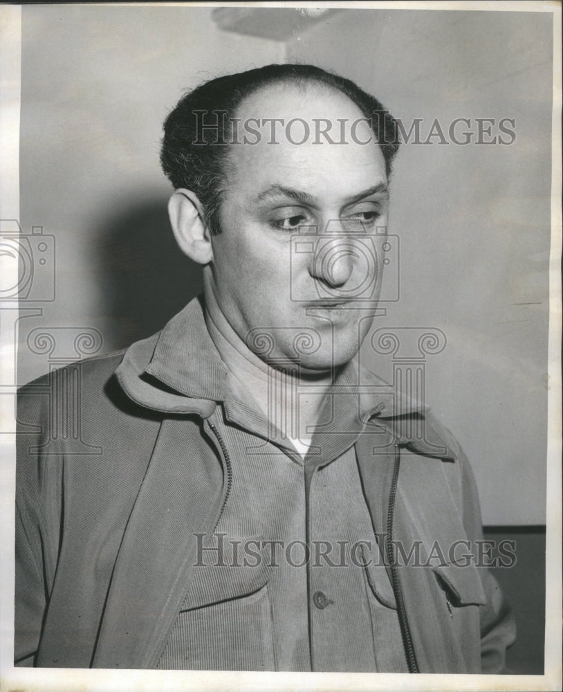 1955 Press Photo Benjain Diamond Father Hiller Girl