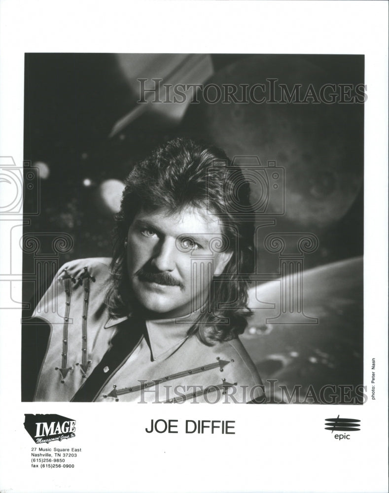 1994 Press Photo Joe Logan Diffie American Country Musi - RRS59747 - Historic Images