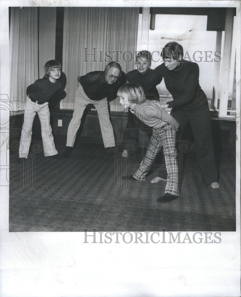 1975 Bonnie Prudden Leading Health Class - Historic Images