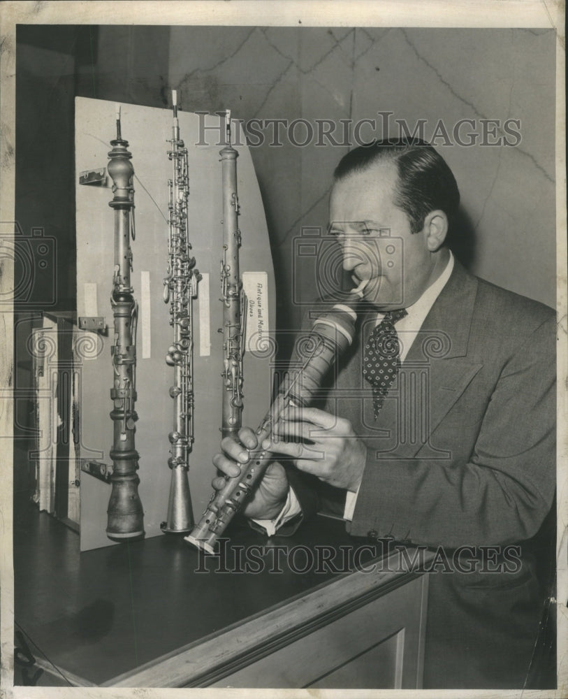 1954 Press Photo Harry b. magatt Paulina Double Recorde