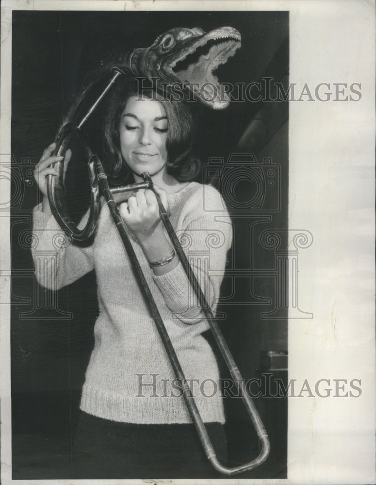 1961 Press Photo Music Exhibition Rome Merce Insruments