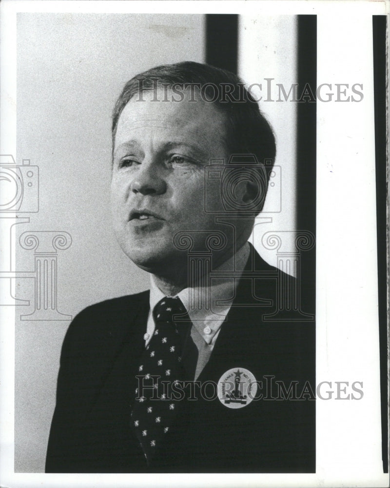 1981 Press Photo Brazil Press Conference Marshall Law