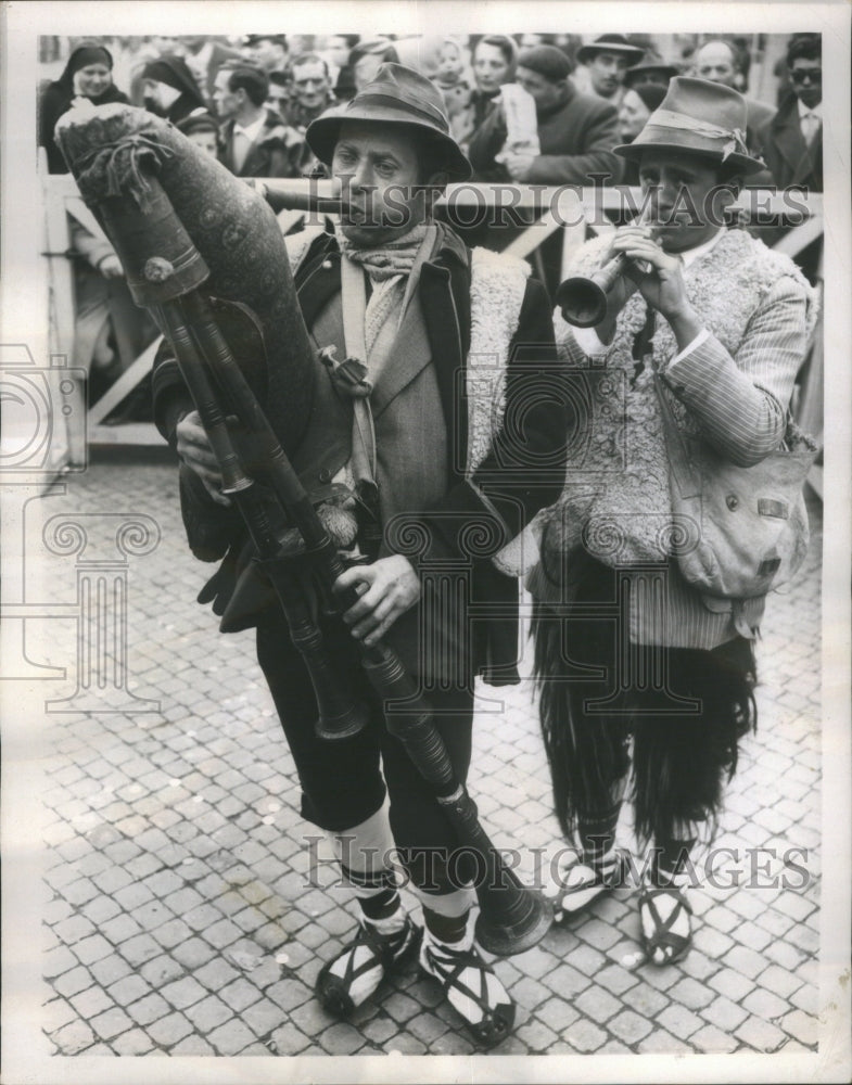 1956 Press Photo Traditional Number Romes Piazza Navona