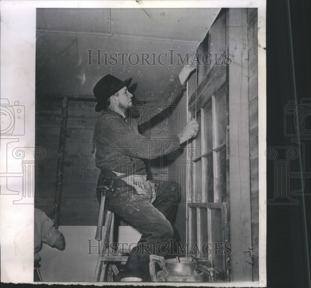 1964 Press Photo Mennonites Henry Whet Stone Flood Home