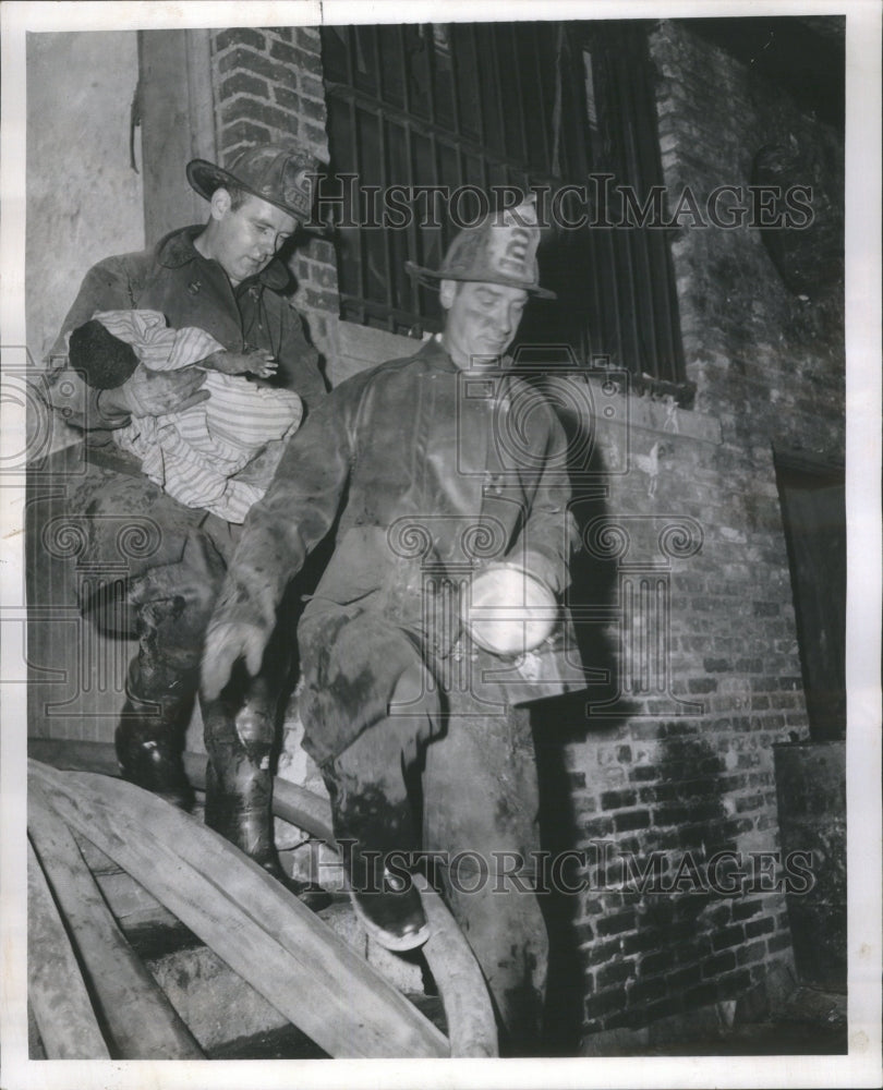 1959 Press Photo Building Grim Task Willie Morris - Historic Images